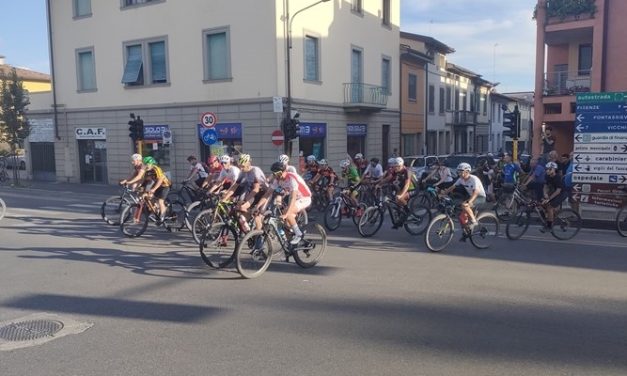 La tradizionale cronoscalata Borgo La Colla