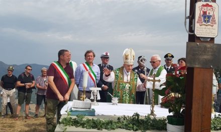 Celebrata la Santa Messa alla Croce del Monte Gazzarro