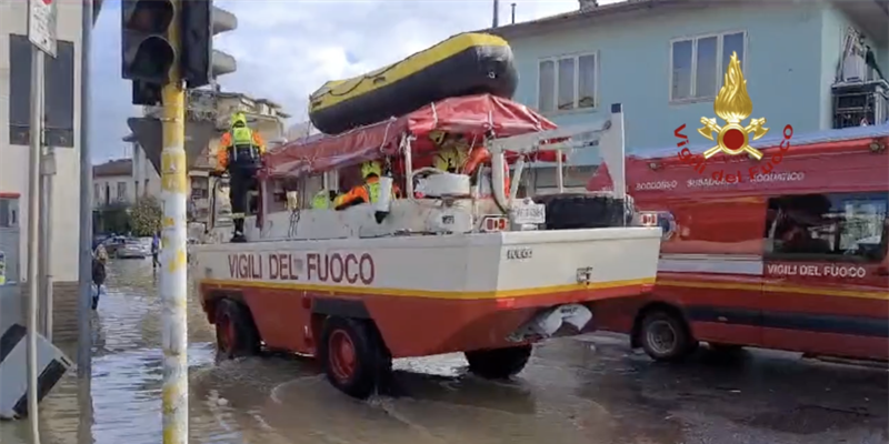 VIDEO – Alluvione Toscana – Un primo bilancio dei Vigili del Fuoco