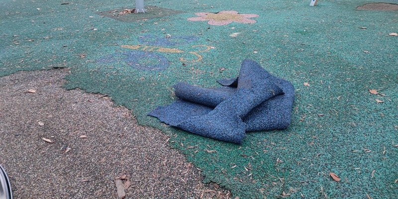 Borgo S. Lorenzo – Atto di vandalismo al Parco Pertini