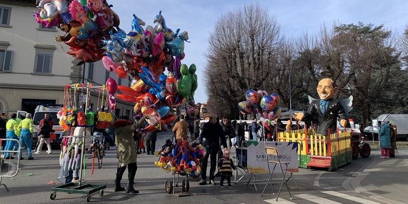 Carnevale di Borgo San Lorenzo: Una giornata di allegria e colori