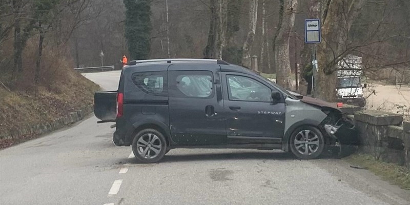 Incidente stradale tra Dicomano e San Godenzo. Coinvolte un’auto e un SUV