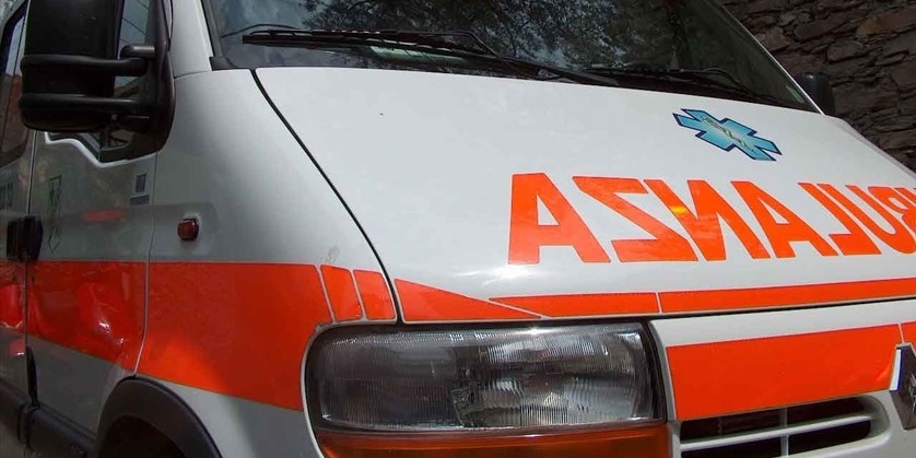 Tamponamento tra due auto a Ponte a Vicchio. Donna di 29 Anni in ospedale
