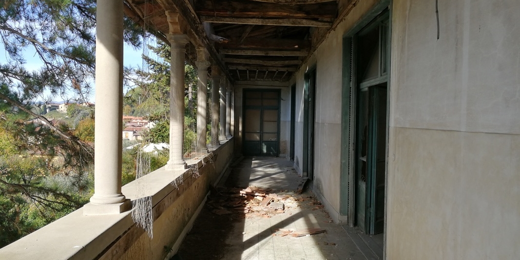 Tetto dell’ex ospedale di Luco di Mugello: lavori di messa in sicurezza completati