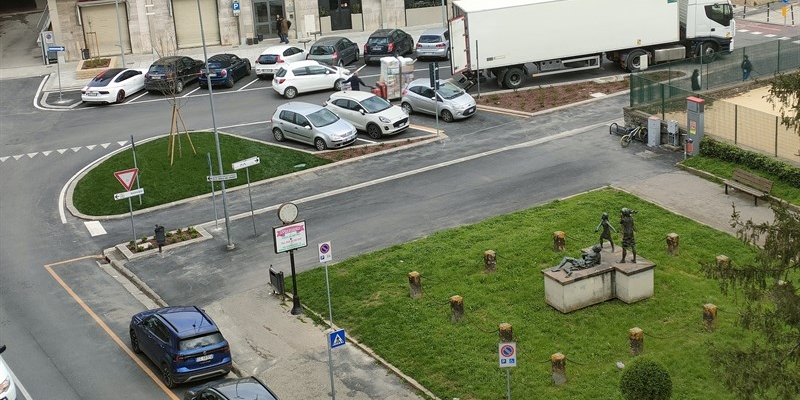 Problemi di viabilità in via Leonardo da Vinci a Borgo San Lorenzo. Le Segnalazioni dei residenti