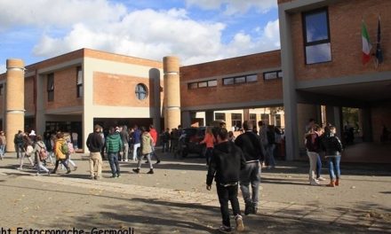 Esperienza Internazionale. Gli Studenti del Giotto Ulivi Partecipano al Summit Internazionale LIS