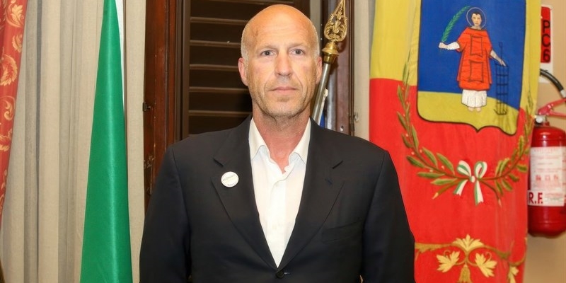 Fondi pubblici malgestiti? La Giunta Borghigiana al centro delle accuse di Marco Giovannini