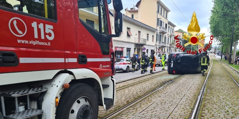 Pioggia e traffico. Una giornata difficile per la viabilità a Firenze e dintorni fra cantieri e incidenti