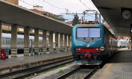 Problemi tecnici e imprevisti amplificano il caos sui treni Alta Velocità a Firenze