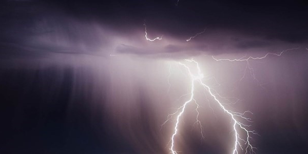 Allarme maltempo. Codice giallo esteso fino alla Mezzanotte