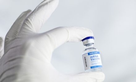 Campagna vaccinale Covid-19: al via domani con le RSA. Ecco quando il turno degli altri cittadini toscani