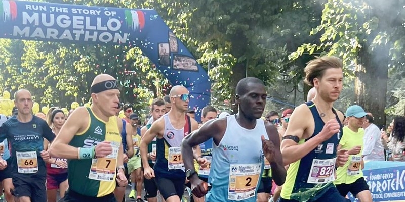 Jean Baptiste Simukeka Vince la 50esima Edizione della Maratona del Mugello