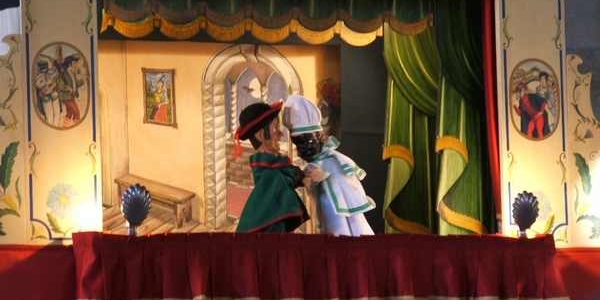 ‘Pupi di Stac’, torna il Festival itinerante dei burattini: spettacoli anche a Reggello e in Mugello