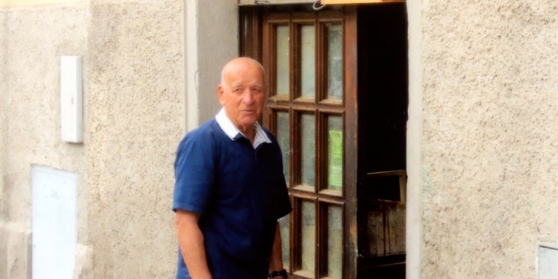 Addio a Attilio Tarchi detto “ticco”: Il falegname che amava Borgo e i suoi piccioni