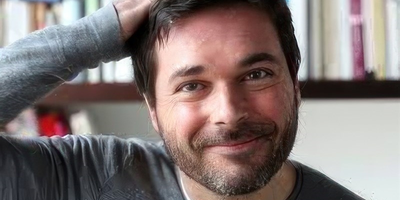 Al Corsini Saverio Tommasi in “Fuoco alle polveri”