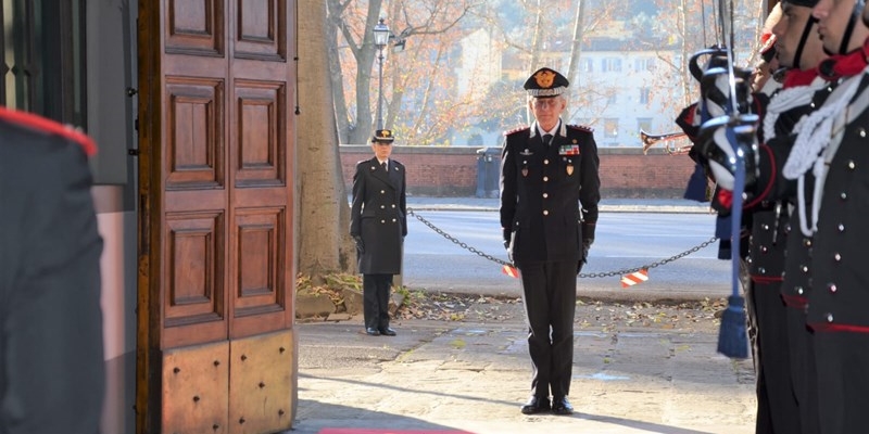 Visita del generale Iacobelli alla legione carabinieri “Toscana”