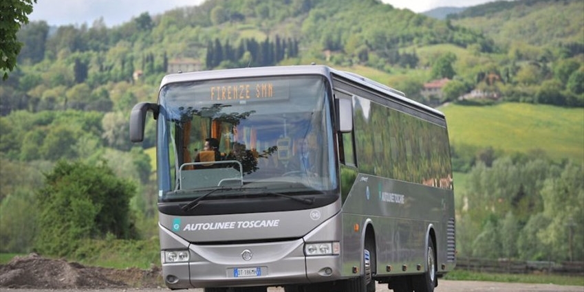Autolinee Toscana introduce la modalità rapida: un modo più semplice e comodo per pagare e viaggiare con Apple Pay in tutta la Toscana