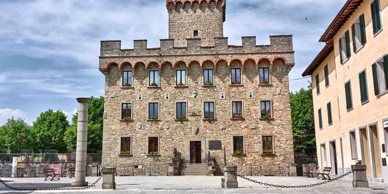 Firenzuola: Consiglio Comunale straordinario il 20 febbraio, focus su servizi essenziali ed energie rinnovabili