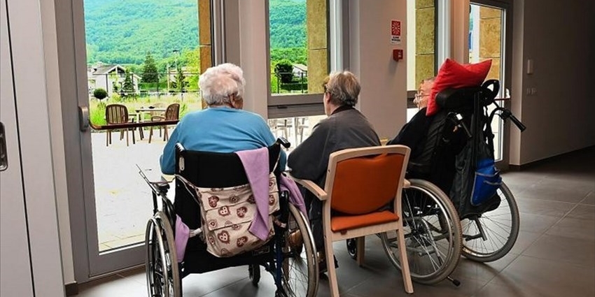 Intossicazione e decessi in Rsa. Fare chiarezza subito!
