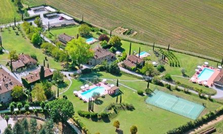 Lavora con noi: Monsignor della Casa Country Resort cerca personale per la stagione 2025
