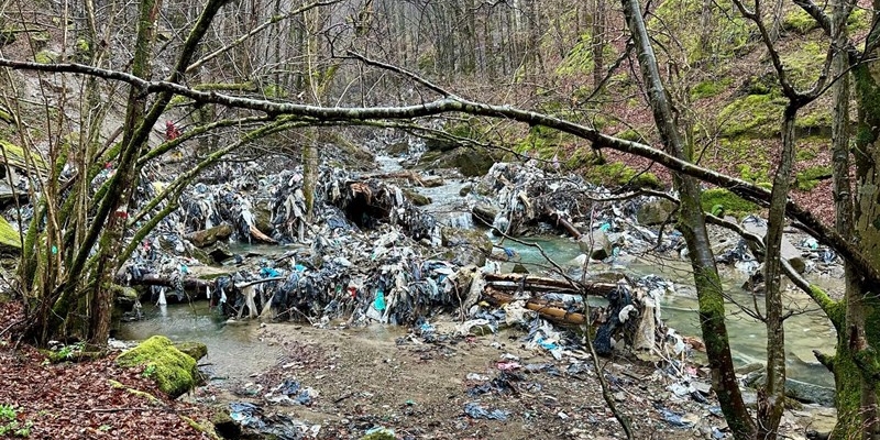 Torrente Rovigo: vietata la raccolta dei rifiuti ai cittadini, ordinanza del Sindaco di Palazzuolo sul Senio
