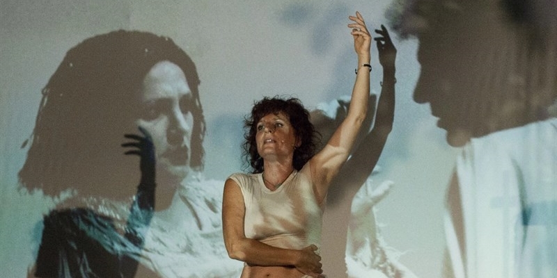 Alla Munchenbach in chiusura al “Giotto OFF”: la scrittrice/attrice chiuderà la rassegna a Vicchio