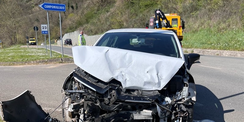 Mattinata di emergenze a San Piero a Sieve: incidenti e auto nel fiume