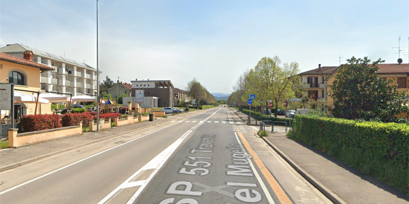 Investito sulle strisce davanti al Borgo Bistrot: frattura alla caviglia per un cittadino