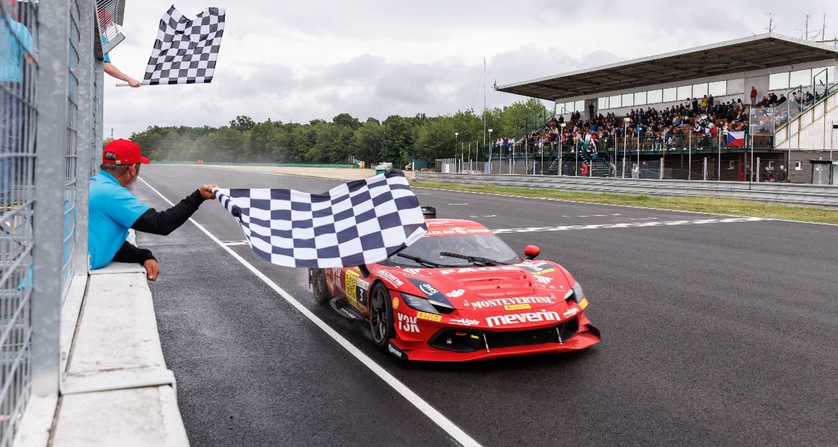 Brno bagnata, podio baciato: Max Mugelli conquista il terzo posto nel Trofeo Pirelli Pro