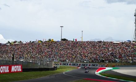 Márquez firma la pole numero 100 al Mugello: magia, record e spettacolo in MotoGP