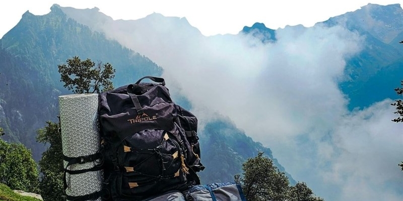 “Seminare libri”, un trekking culturale per adolescenti sulla Via degli Dei