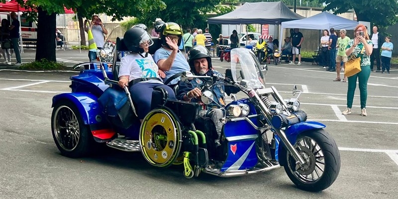 Una giornata speciale in sidecar – FOTO