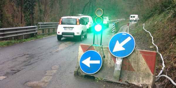 Via Faentina, caos semafori a Mulinaccio: disagi e mancate precedenze, ma nessuno si assume la responsabilità