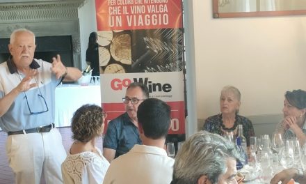 Villa Lo Sprocco, tra vino e amicizia: il Club Go Wine Mugello celebra l’eccellenza dei bianchi italiani