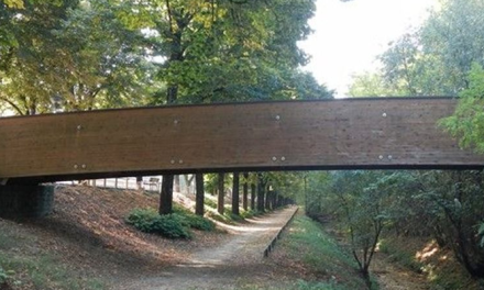 Borgo S. Lorenzo – Al via la risistemazione della Passerella degli Alpini chiusa parzialmente da tempo