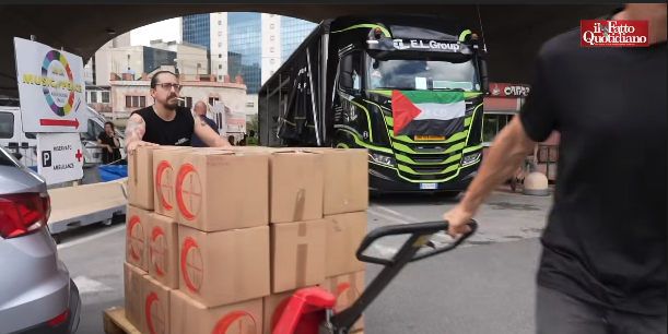 La solidarietà del Mugello per Gaza: Il Tir nero e verde ripreso dal Fatto Quotidiano