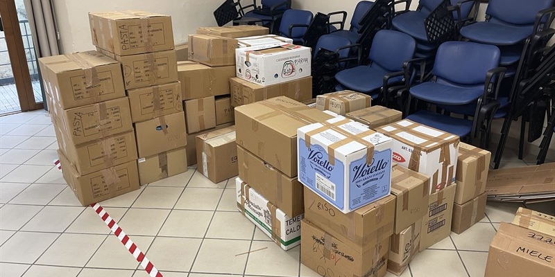 Un’onda di solidarietà per Gaza: successo travolgente per la prima giornata di raccolta nel Mugello