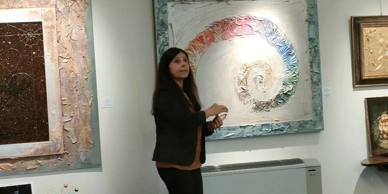 Elisa Marianini regala acquerelli e segnalibri. L’arte libera in Mugello