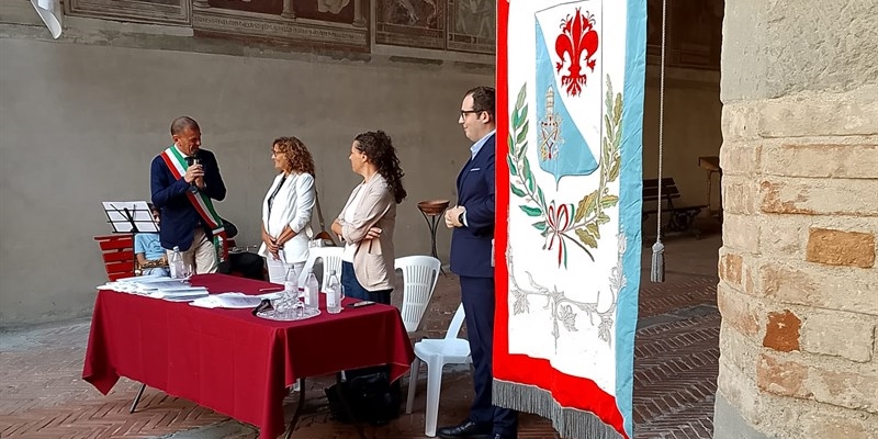 Scarperia e San Piero. Consegna della costituzione ai neo-diciottenni e promozione della donazione del sangue