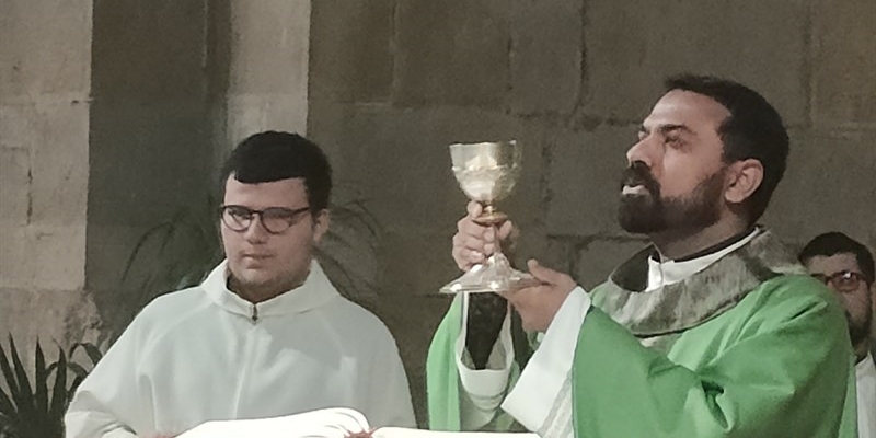Il commovente arrivederci del cappellano Don Joseph Nidhin