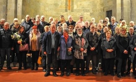Incontro fra le coppie sposate in diverse date, nella Pieve di San Lorenzo