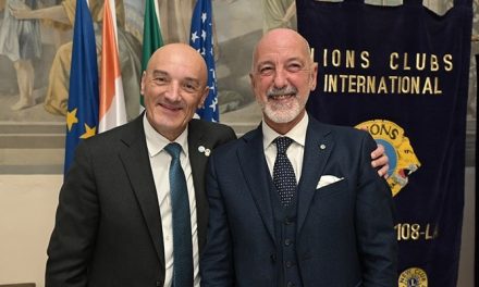 Lions Club. Donazione di carte geografiche al Chino Chini e presentazione del programma 2025/2026