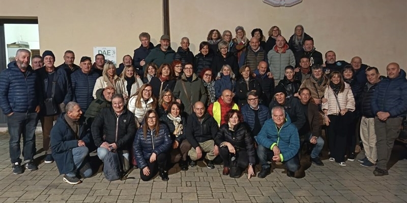 Rimpatriata dei sessantenni di Vicchio: una cena tra ricordi, amicizia e tradizioni