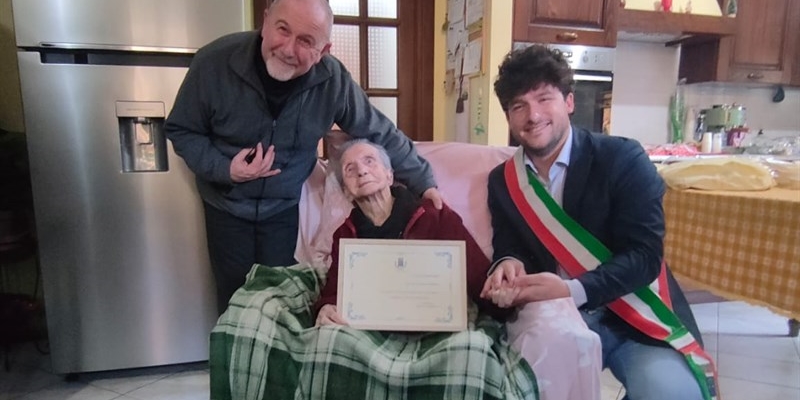 Villore in festa per i 100 anni di Titina di Domenico