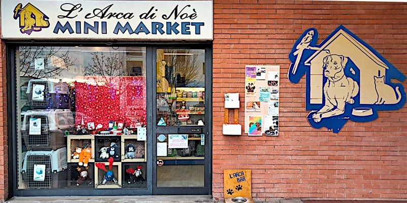 Chiude lo storico negozio L’Arca di Noè: dopo 30 anni fine attività a gennaio